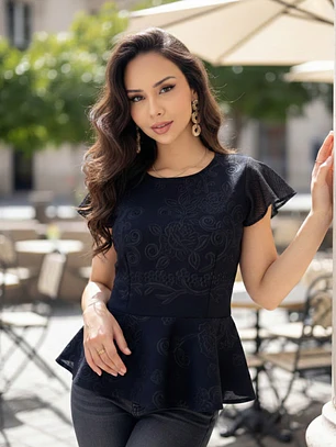 Polera Peplum Negra Mujer con Mangas Plisadas | Carobaska