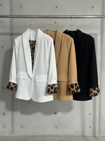 Blazer Blanco Mujer con Forro Animal Print 2