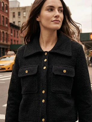 Chaqueta Negra Mujer con Botones Dorados Elegante