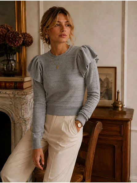 Sweater Gris Mujer Vuelos Hombros Crop Manga Larga 4