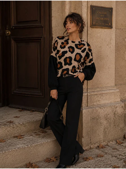 Polera Animal Print Camel Mujer Manga Globo Oversize 5