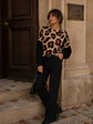 Polera Animal Print Camel Mujer Manga Globo Oversize - Miniatura 5