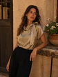 Blusa Metalizada Dorada con Lazo Mujer - Miniatura 2