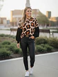 Polera Animal Print Camel Mujer Manga Globo Oversize - Miniatura 4