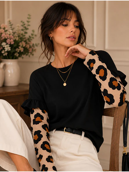Polera Negra Mujer con Mangas Animal Print Vuelos 4