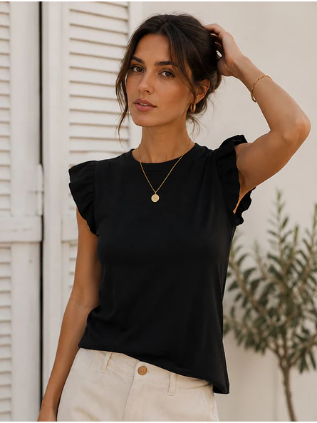 Polera Básica Mujer Negra de Rib con vuelos 1