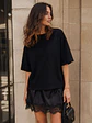 Polera Oversize Negra Asimétrica Con Encaje Manga Corta Mujer - Miniatura 4
