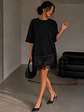 Polera Oversize Negra Asimétrica Con Encaje Manga Corta Mujer - Miniatura 8