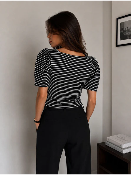 Polera Rayas Negra Escote Cuadrado Manga Abullonada Mujer 6