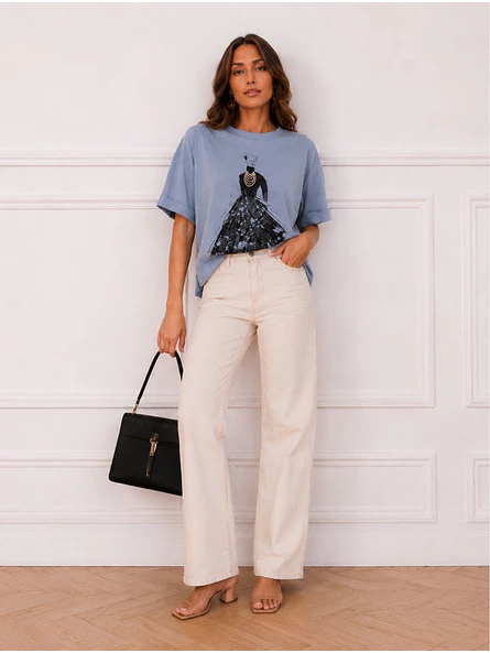 Polera Oversize Estampado Silueta con Perlas Mujer 4