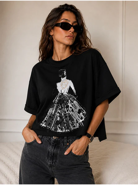 Polera Oversize Estampado Silueta con Perlas Mujer 16