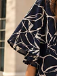 Polera Oversize Mujer Azul Floral Espalda Abierta - Miniatura 5