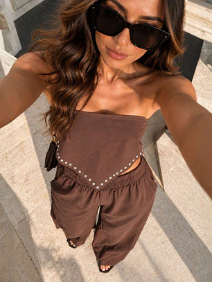 Pantalón con Pareo de Tachas Mujer