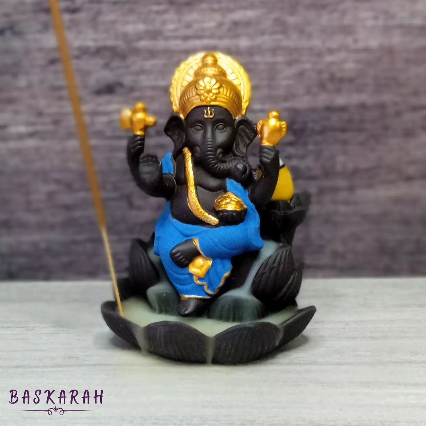 Cascada de Humo Dios Ganesh Flor de Loto Túnica Azul + 10 Conos Premium de Regalo 1