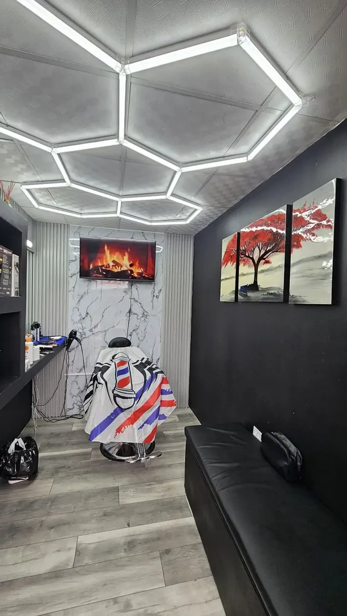 Iluminación de panal LED Pro-Series: Transforma tu Espacio en un Escenario de Élite 1