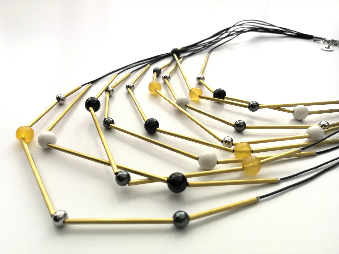 White and yellow stars 3