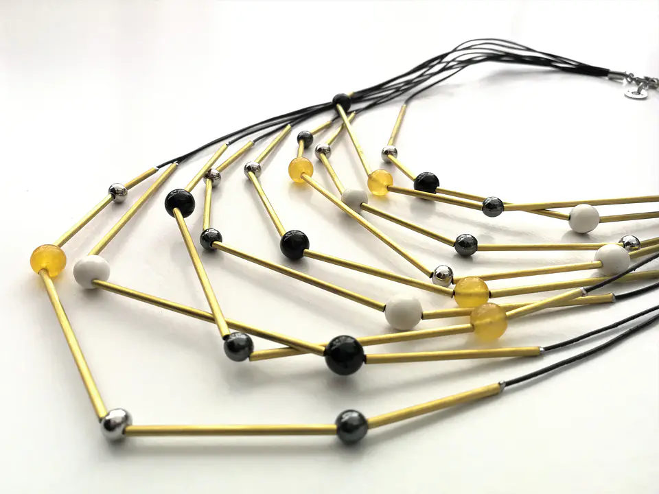 White and yellow stars 3