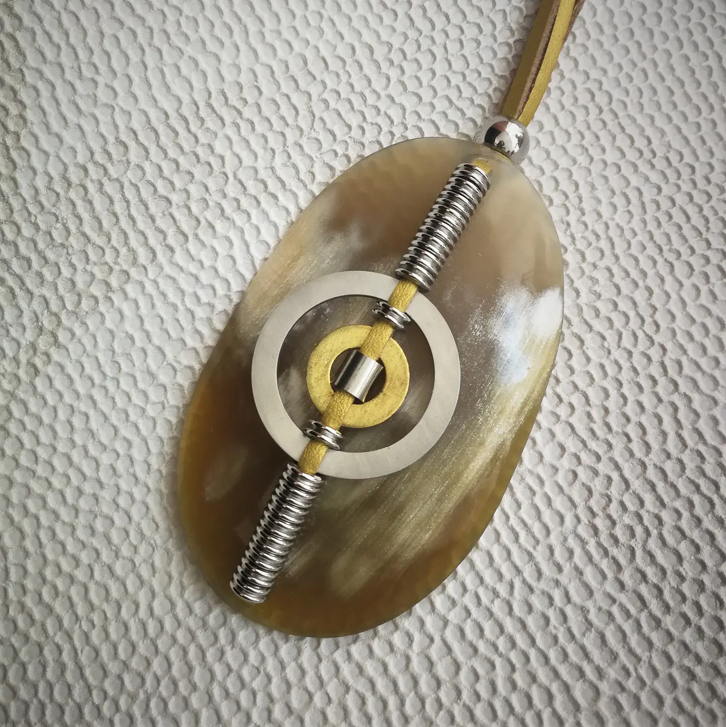 Circles in the center 4