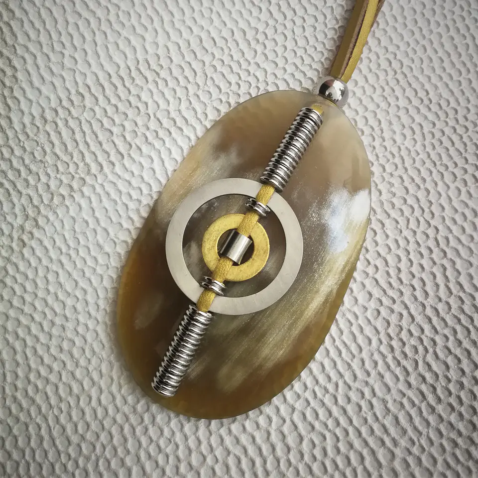 Circles in the center 4
