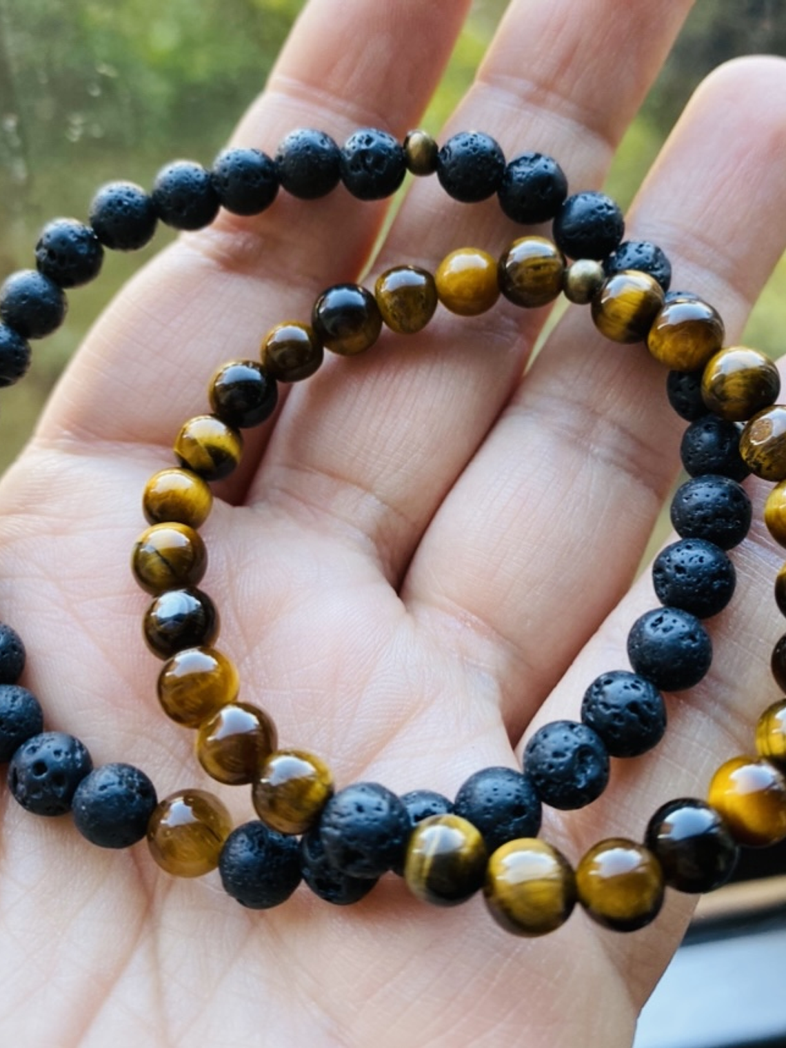 Pack ojo de tigre y piedra volcánica  1