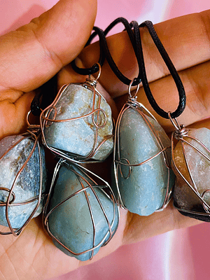 Amazonita en bruto natural 