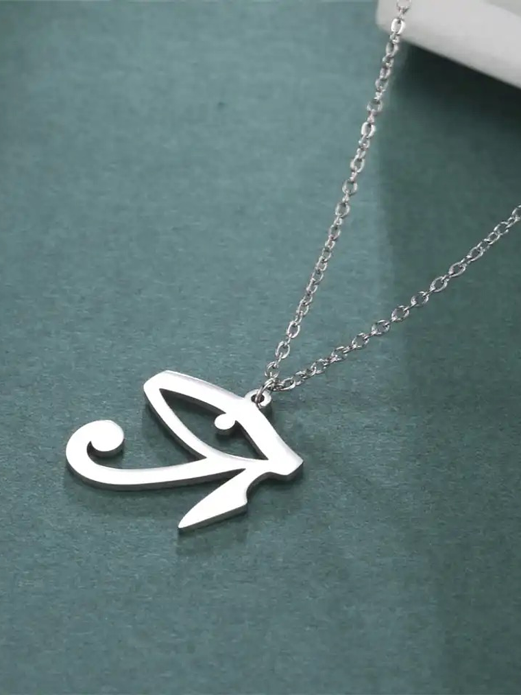 Collar ojo de horus acero  1