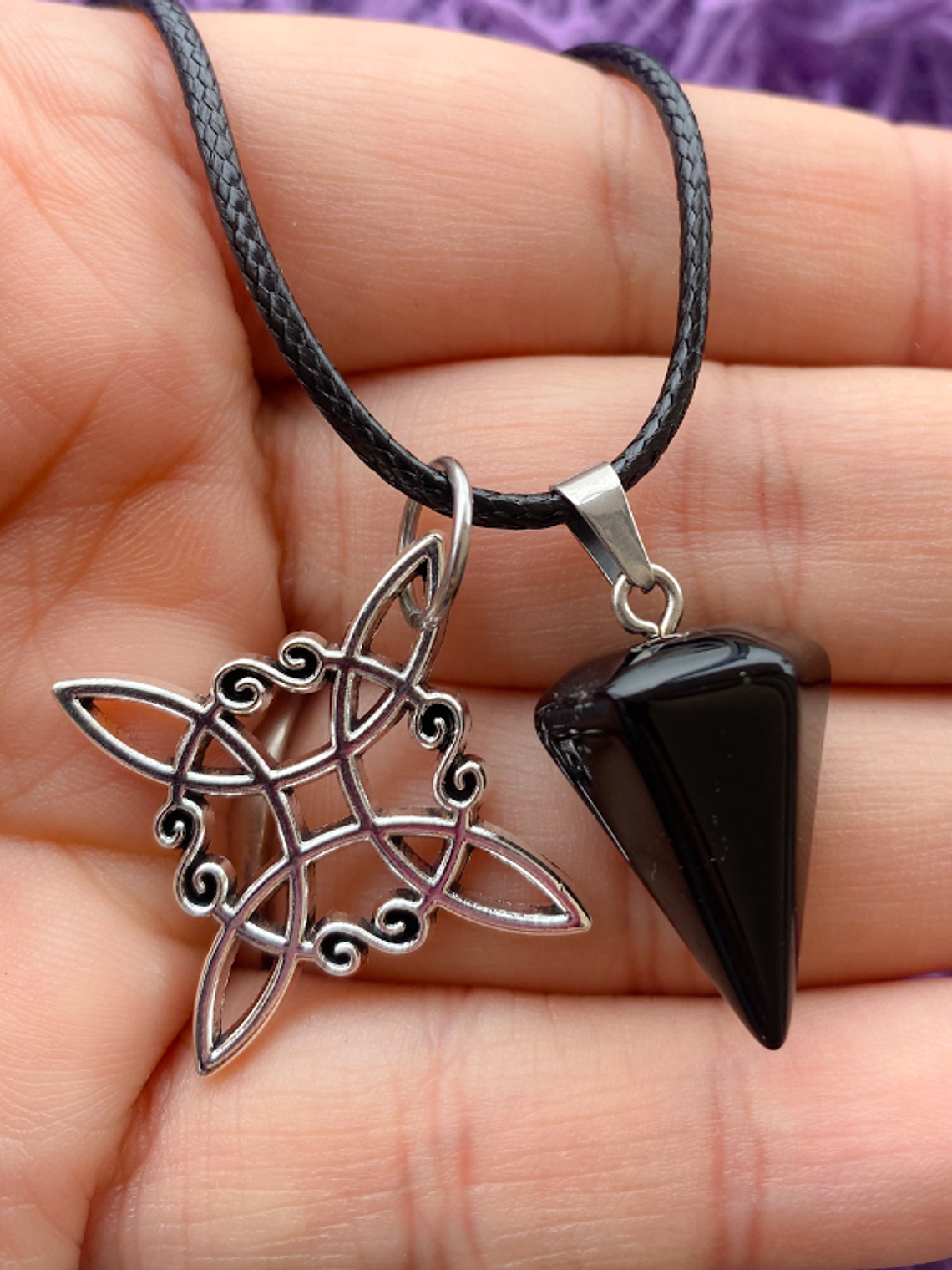 Nudo de bruja obsidiana  2