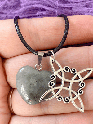 Labradorita nudo de bruja 