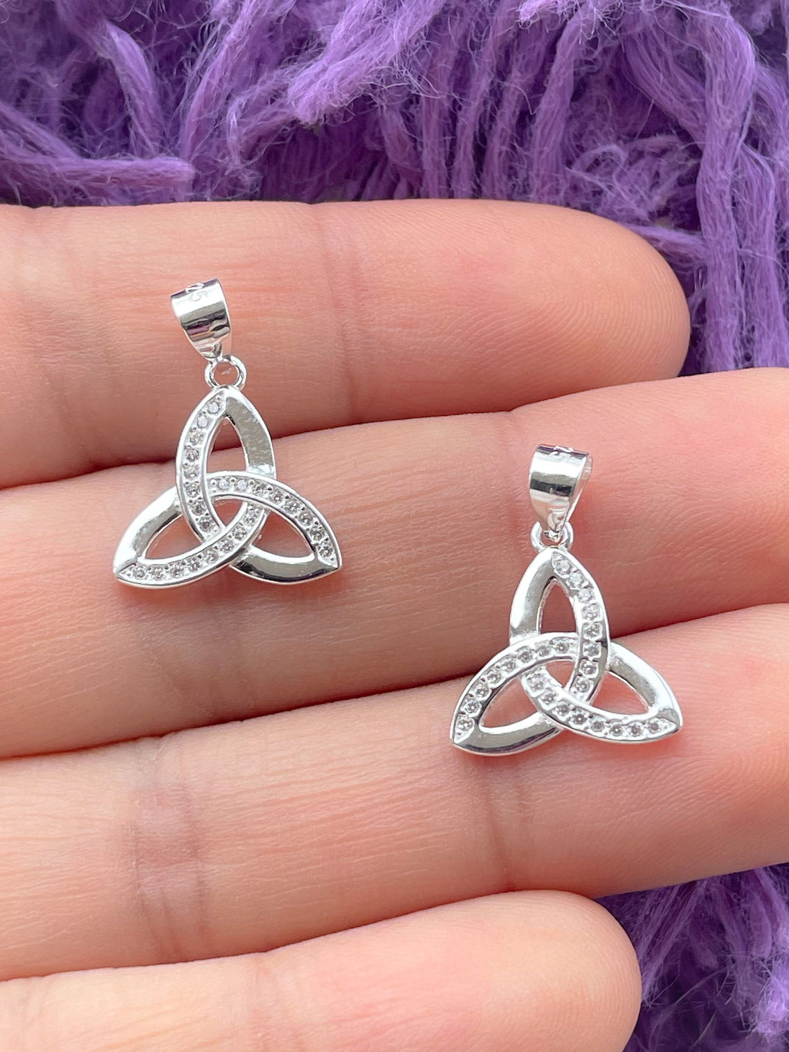 Colgante triqueta circones plata 925 1