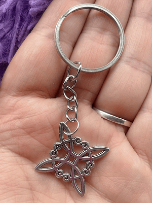 Llavero nudo de bruja 