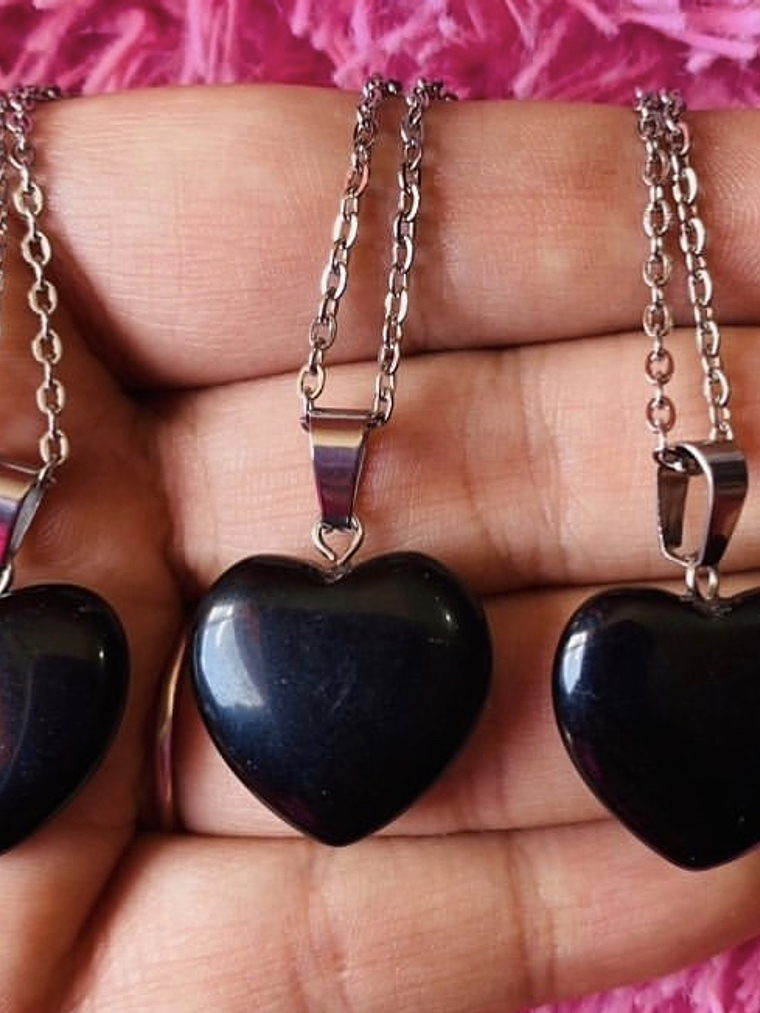 Collar corazón ónix negro  1