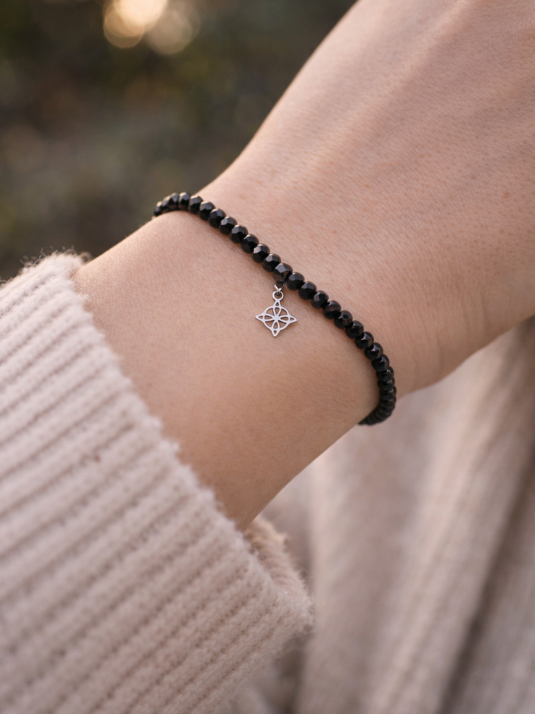 Pulsera negra protección nudo de bruja cristal 4mm 1