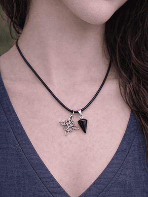 Nudo de bruja obsidiana 