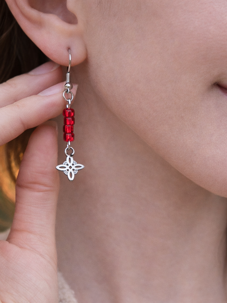 Aros nudo de bruja mostacilla roja  1