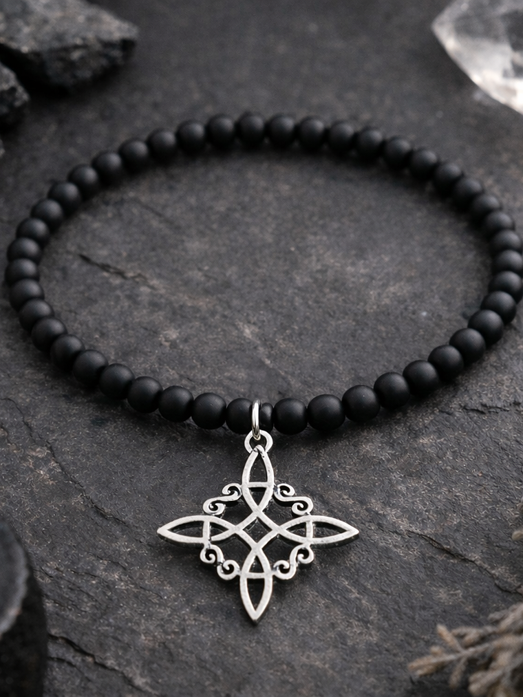 Pulsera ónix negro mate nudo de bruja  1