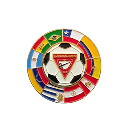 Pin futbolero conquistador pelota giratoria