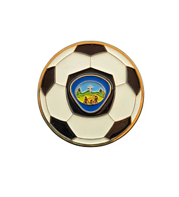 Pin futbolero aventurero pelota 