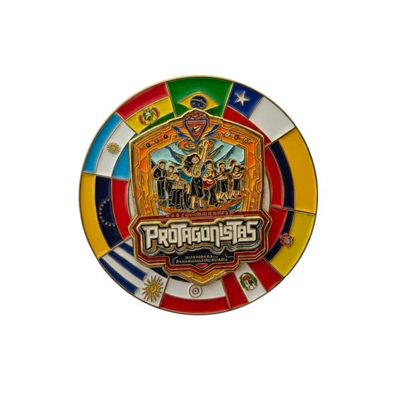 Pin giratorio protagonista 