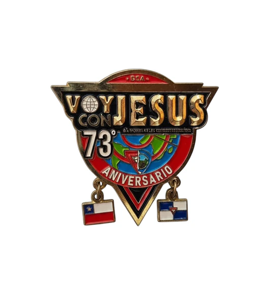 Pin aniversario conquistador 2023