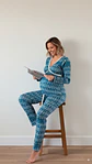 Pijama Maternal Cruzada Manga Larga: Dual-Skin (100% Piel de Durazno) - Celeste Verde - Miniatura 3