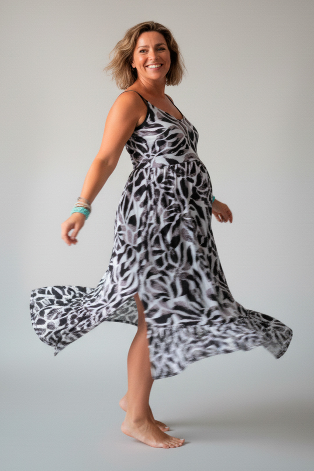 Vestido Maternal Tiritas Broche y Top Lactancia, BlancoFloresNegro 1