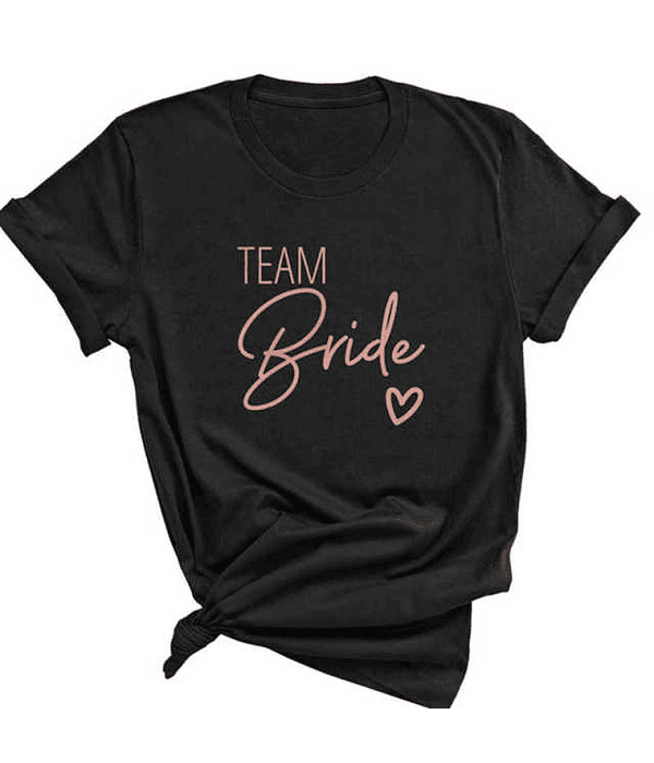 Polera team bride negra con letras rosadas