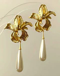 Aros Karlita