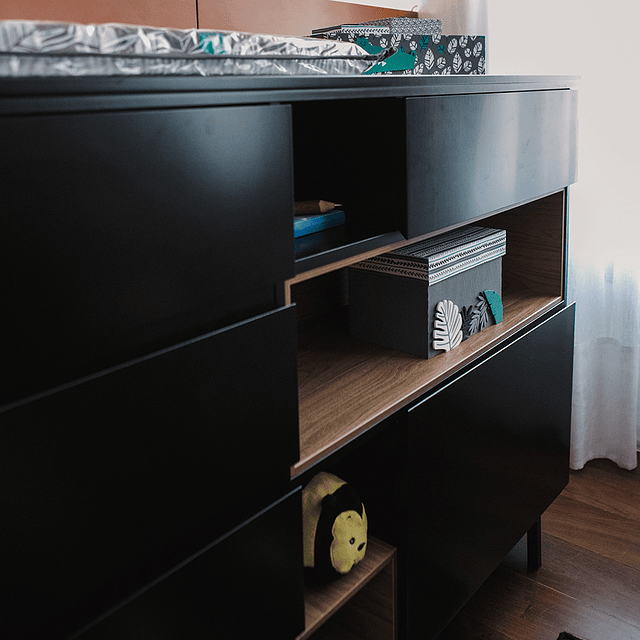 Cómoda Sognare Passarin Negra