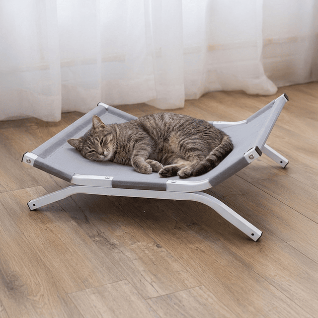Cama Elevada PetsCool para Perros y Gatos / Oxford 600D Impermeable