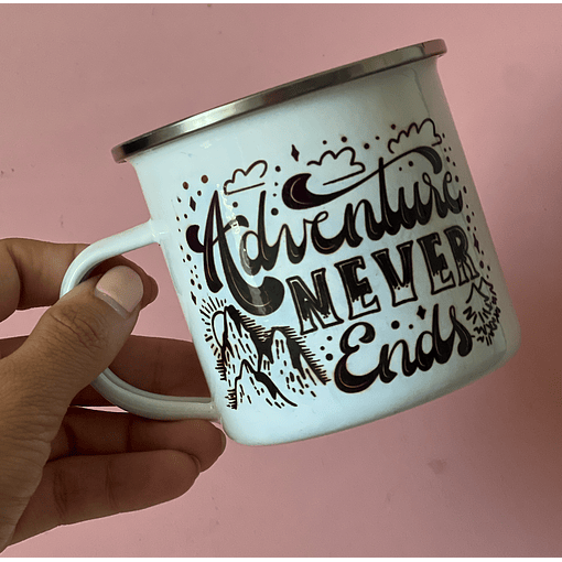 Taza Metálica Adventure Never Ends