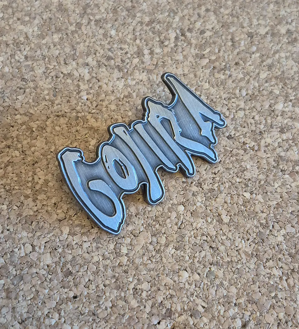 ​Pin Gojira - Metal Logo Silver Edition (Double Clutch) 1