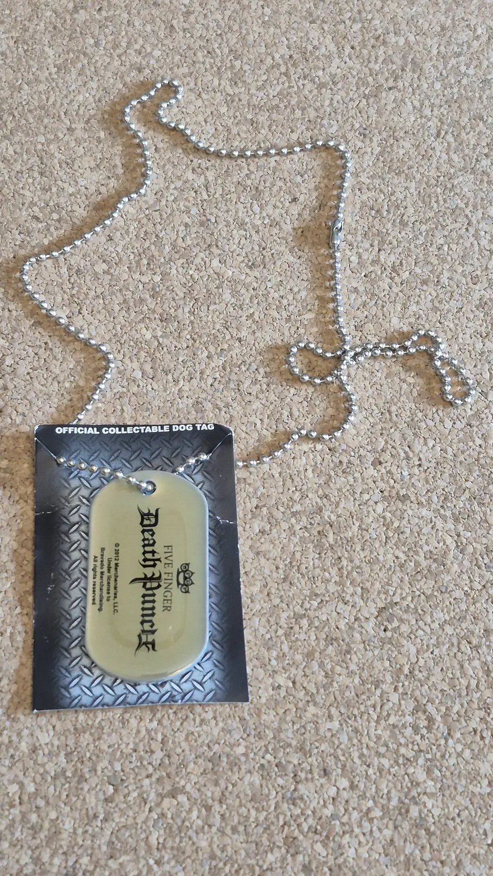 Colar Dog Tag Five Finger Death Punch (5FDP) 2