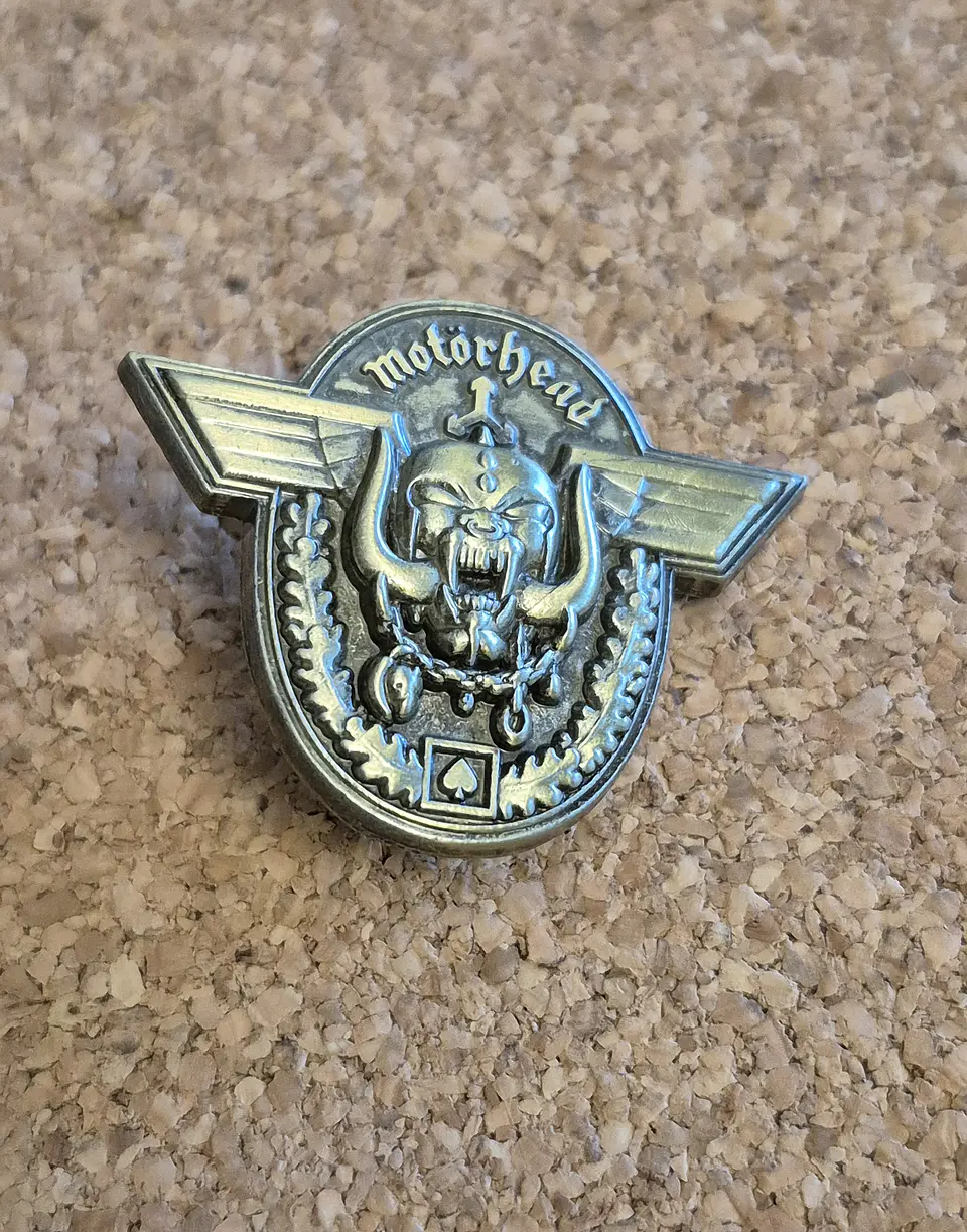 Pin Motörhead - Warpig / Snaggletooth (Double Clutch) 1