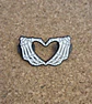 ​Pin Skeleton Heart Hands (Double Clutch) - thumbnail 1